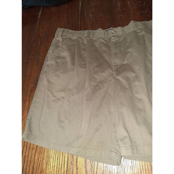 Mens Size 48 St Johns Bay Comfort Fit Brown Bermuda Shorts Perfect for Work - Picture 2 of 6